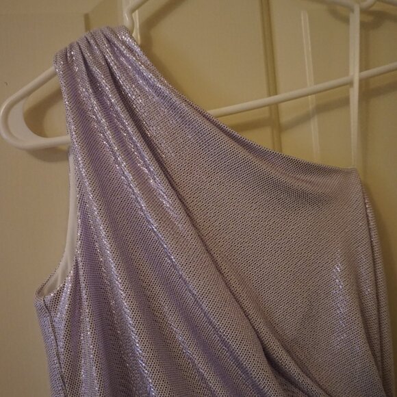 New Aidan Mattox Silver One Shoulder Formal Gown Size 2 - Picture 2 of 12